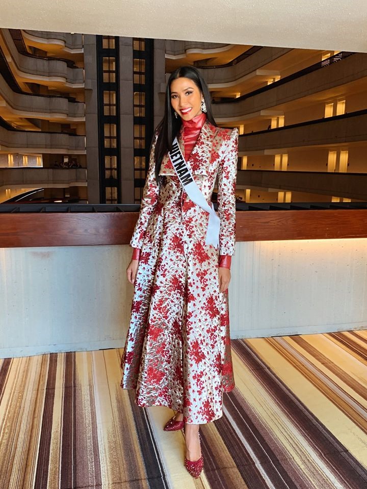 Thực hiện đúng lời nói, đại diện Việt Nam luôn xuất hiện tại Miss Universe 2019 với những trang phục bắt mắt và nổi bật nhất. Ảnh: HT.