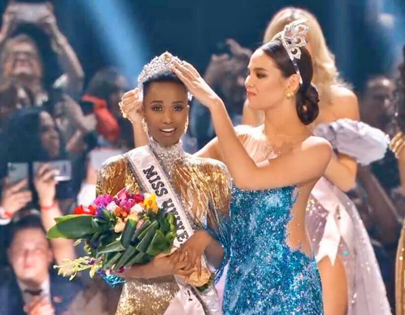 Sáng 9.12 (giờ Việt Nam), người đẹp Nam Phi, Zozibini Tunzi đã chính thức đăng quang Hoa hậu Hoàn vũ Thế giới 2019. Ảnh: MS.