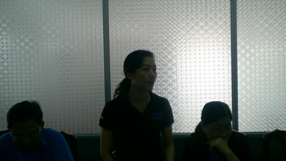 Bà Tất Xiêu Hứng - đại diện CĐCS Pataya phát biểu lấy ý kiến sửa đổi Bộ Luật lao động năm 2012