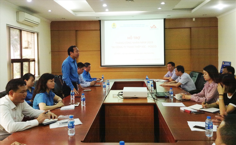 Chủ tịch Công đoàn Công thương Việt Nam Trần Quang Huy phát biểu tại buổi gặp. Ảnh: T.T