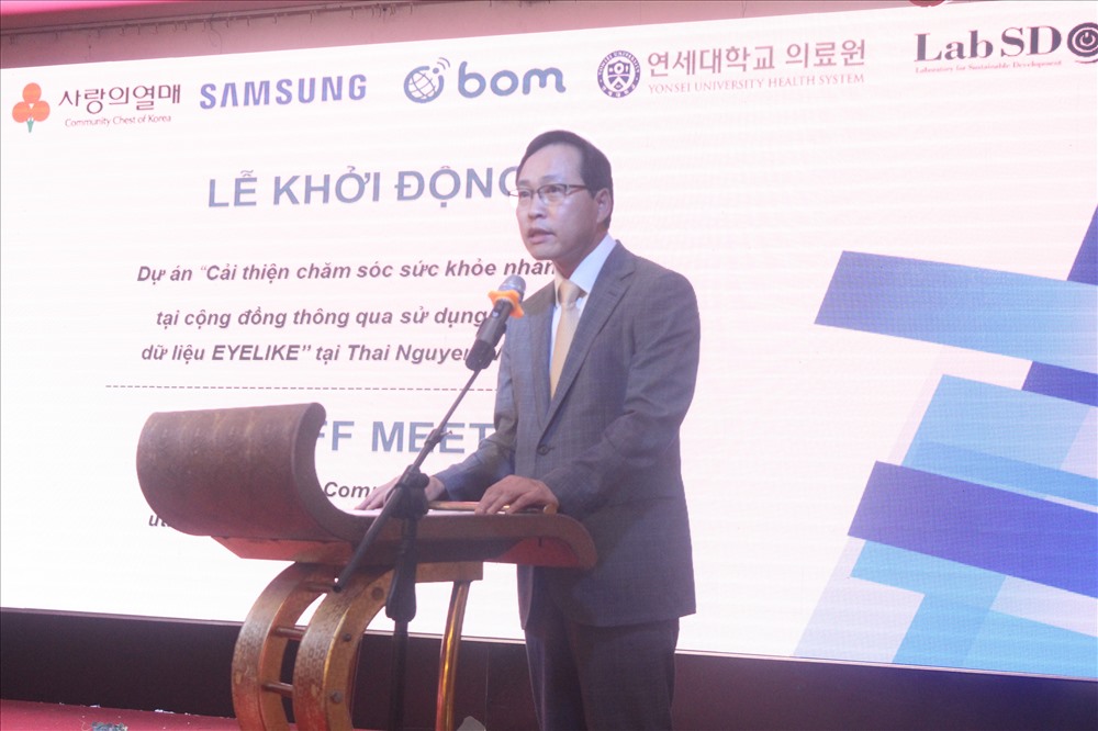 Ông Choi Joo Ho-Tổng Giám đốc tổ hợp Samsung Việt Nam phát biểu tại Lễ khởi công. Ảnh PV.