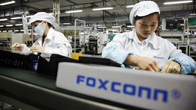 Cả triệu lao động Trung Quốc làm việc trong các nhà máy lắp ráp iPhone, iPad của tập đoàn Foxconn (ảnh: Foxconn).