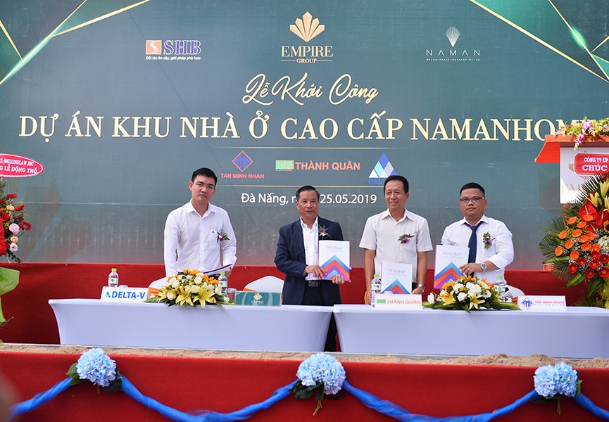 Empire Group đã ký hợp đồng thi công với các nhà thầu Delta, Thành Quân và Tân Minh Quân