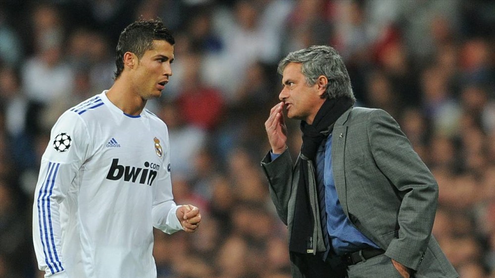 Ronaldo là một phần nguyên nhân khiến Mourinho cuốn gói khỏi sân Bernabeu . Ảnh: AS.