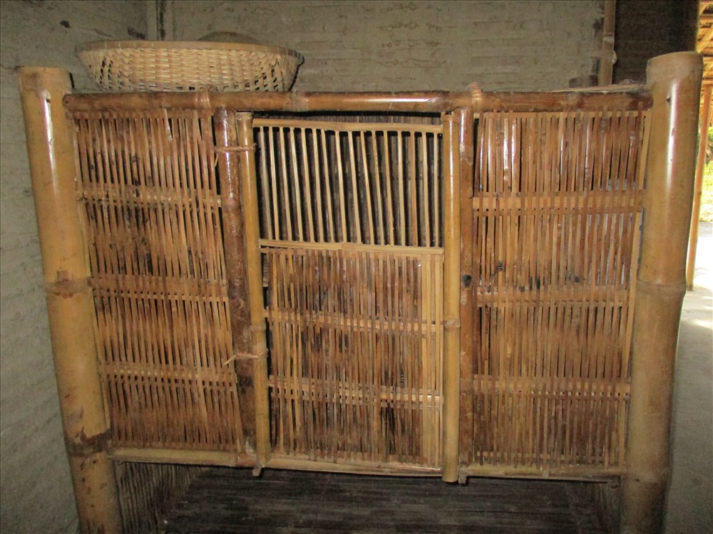Vật dụng trong gia đình giản đơn.