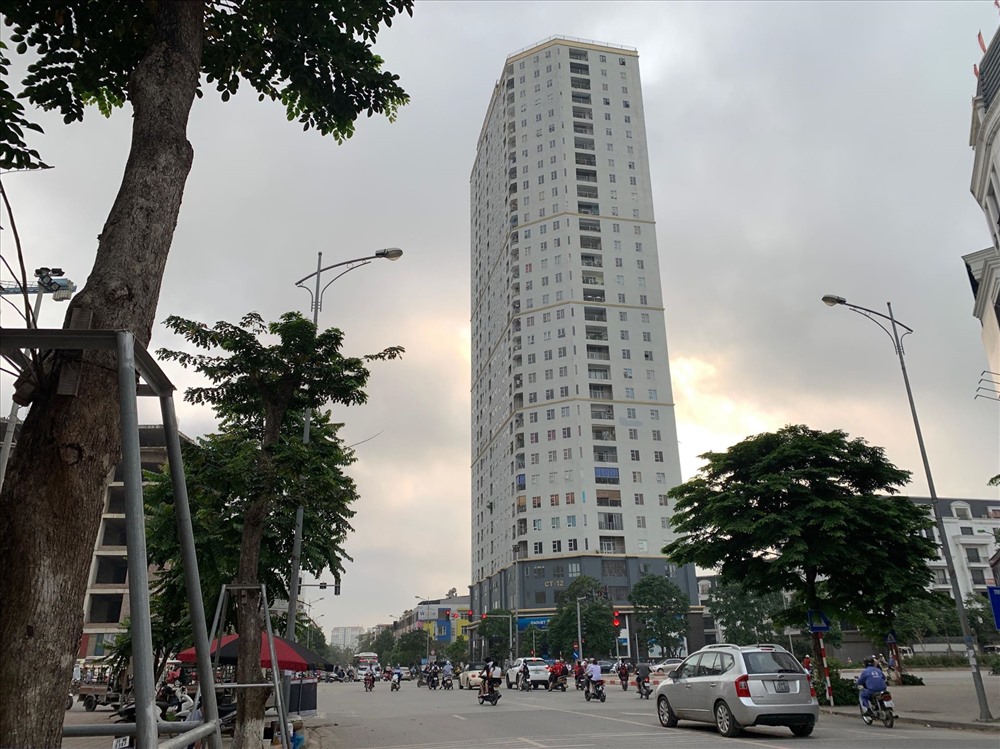 Toà nhà CT12, Khu đô thị Văn Phú (Hà Đông) - nơi xảy ra sự việc hy hữu.