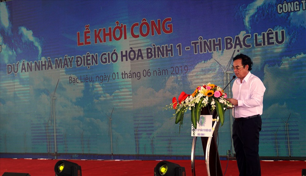 Ông Dương Thành Trung, Chủ tịch UBND tỉnh Bạc Liêu cho biết hiện tại Bạc Liêu còn 14 dự án năng lượng sạch đang trình các thủ tục đầu tư. (ảnh Nhật Hồ)