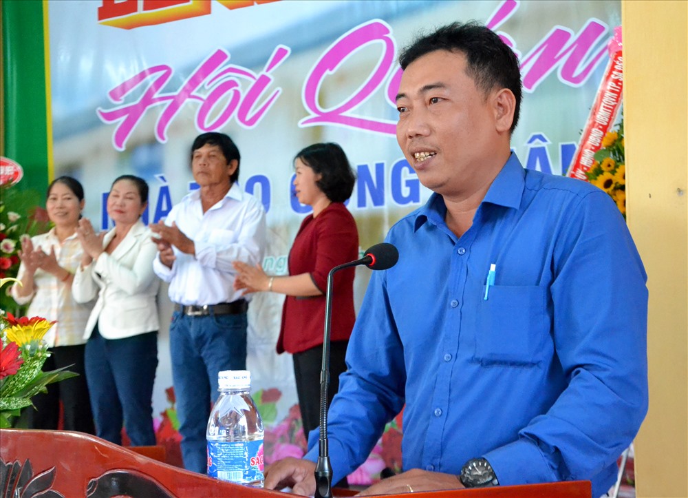 Ông Nguyễn Thanh Dũng- chủ nhiệm Hội quán phát biểu hứa hẹn tại lễ ra mắt. Ảnh: Lục Tùng