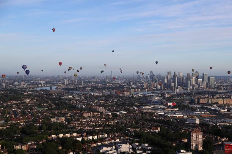 Khinh khí cầu sẽ bay dọc theo sông Thames từ Battersea về phía Greenwich ở đông nam London.