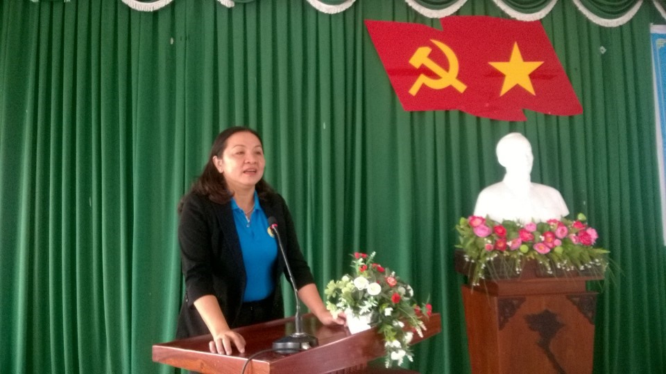 Bà Huỳnh Thị Hiền - Phó Chủ tịch LĐLĐ TP Cần Thơ phát biểu tại buổi lễ.