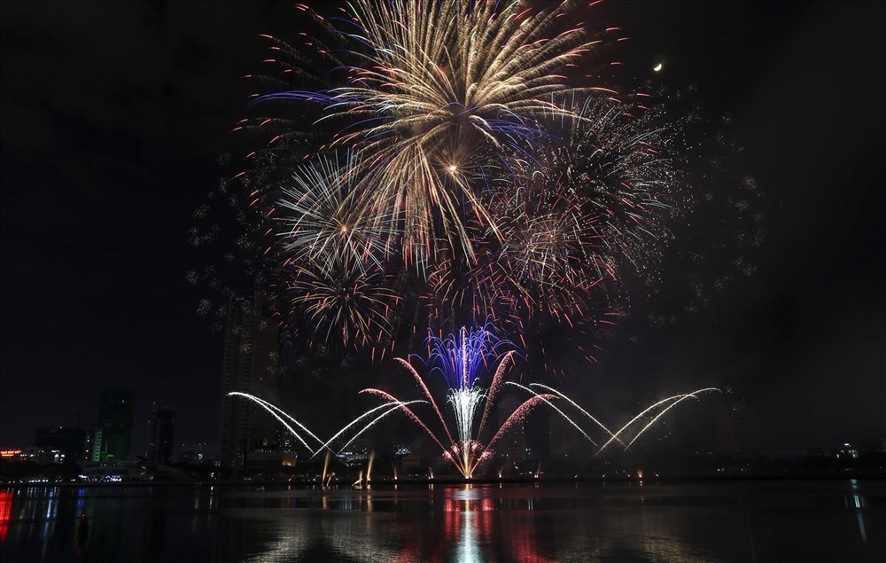 Một màn trình diễn của đội pháo hoa Brazil 2019