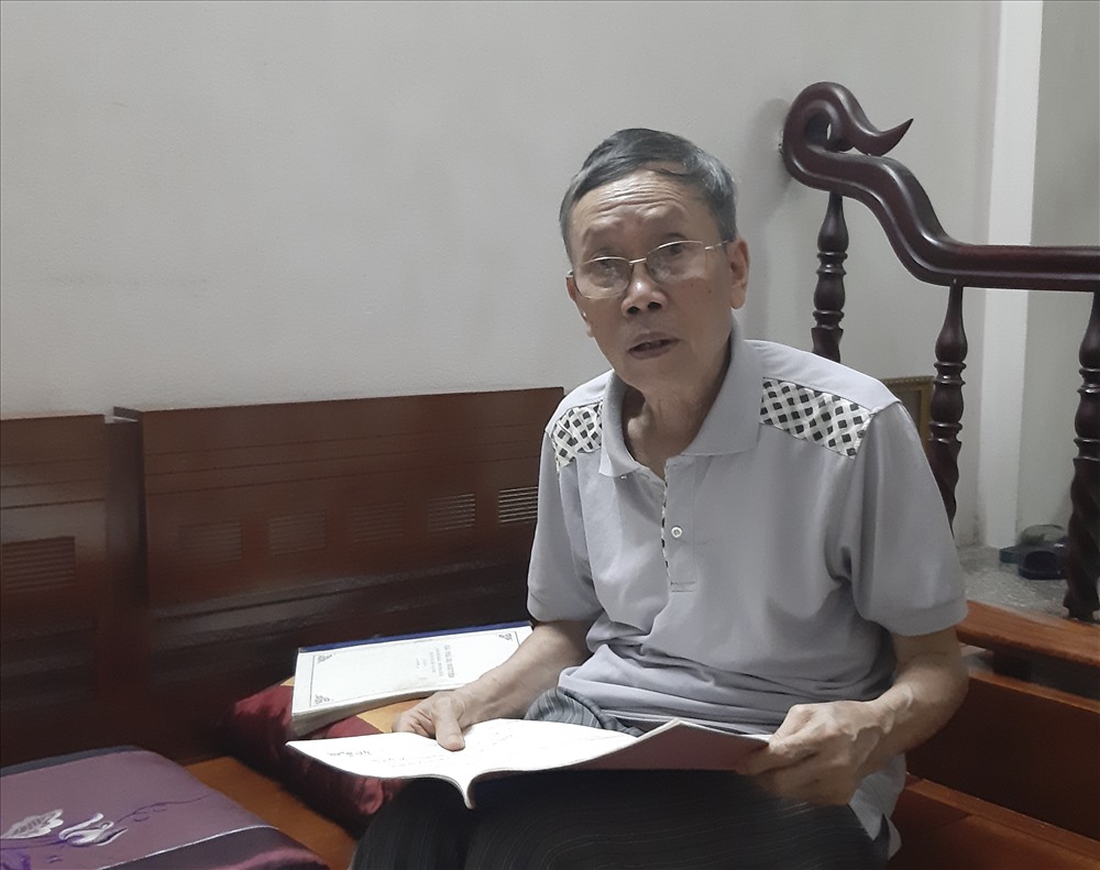 Ông Nguyễn Văn Thìn (SN 1940, khu dân cư số 2, phường Bưởi, quận Tây Hồ - người được xem là cháu 6 đời của Ba Giai). Ảnh Trần Vương