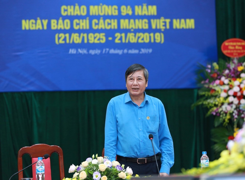 Phó Chủ tịch Tổng Liên đoàn Lao động Việt Nam