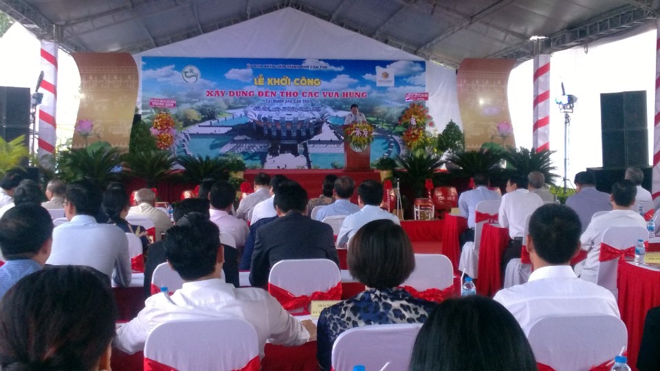 Quang cảnh tại buổi lễ khởi công xây dựng đền thời Vua Hùng tại TP Cần Thơ. ảnh: Thành Nhân