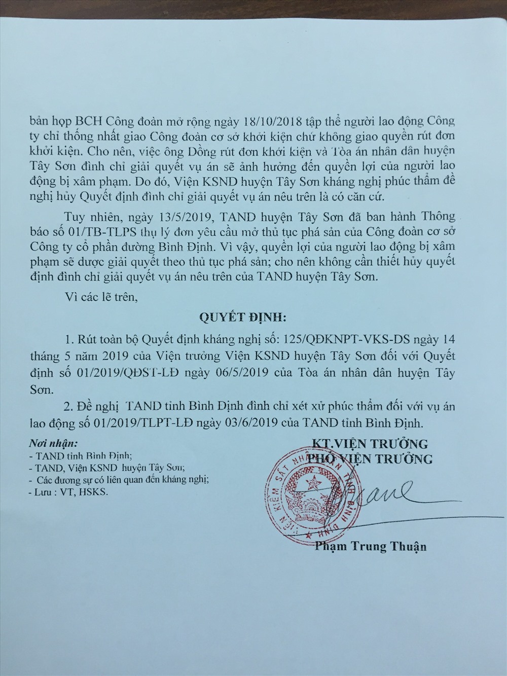 Quyết định rút kháng nghị phúc thẩm của VIện KSND tỉnh Bình Định