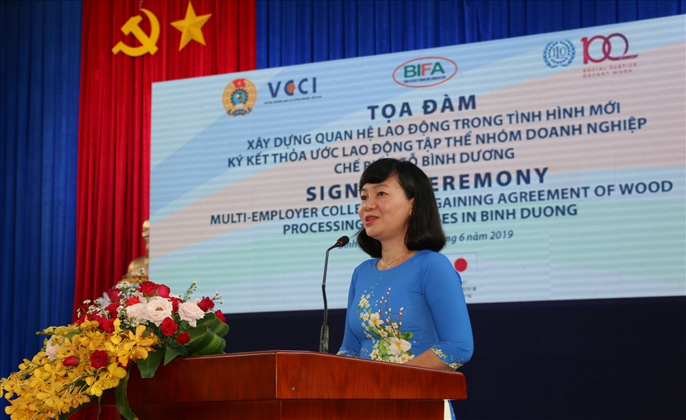 Bà Trương Thị Bích Hạnh - Chủ tịch LĐLĐ tỉnh Bình Dương
