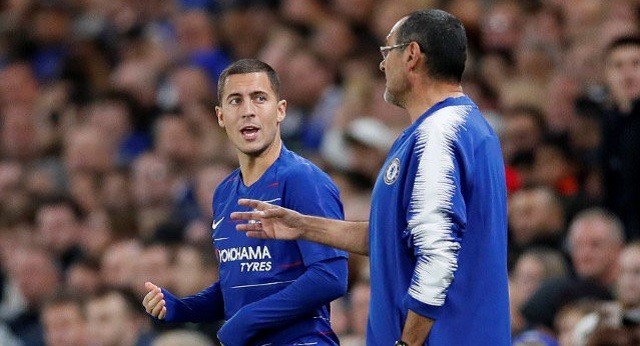 Sarri và Hazard trong màu áo Chelsea. Ảnh: Independent.