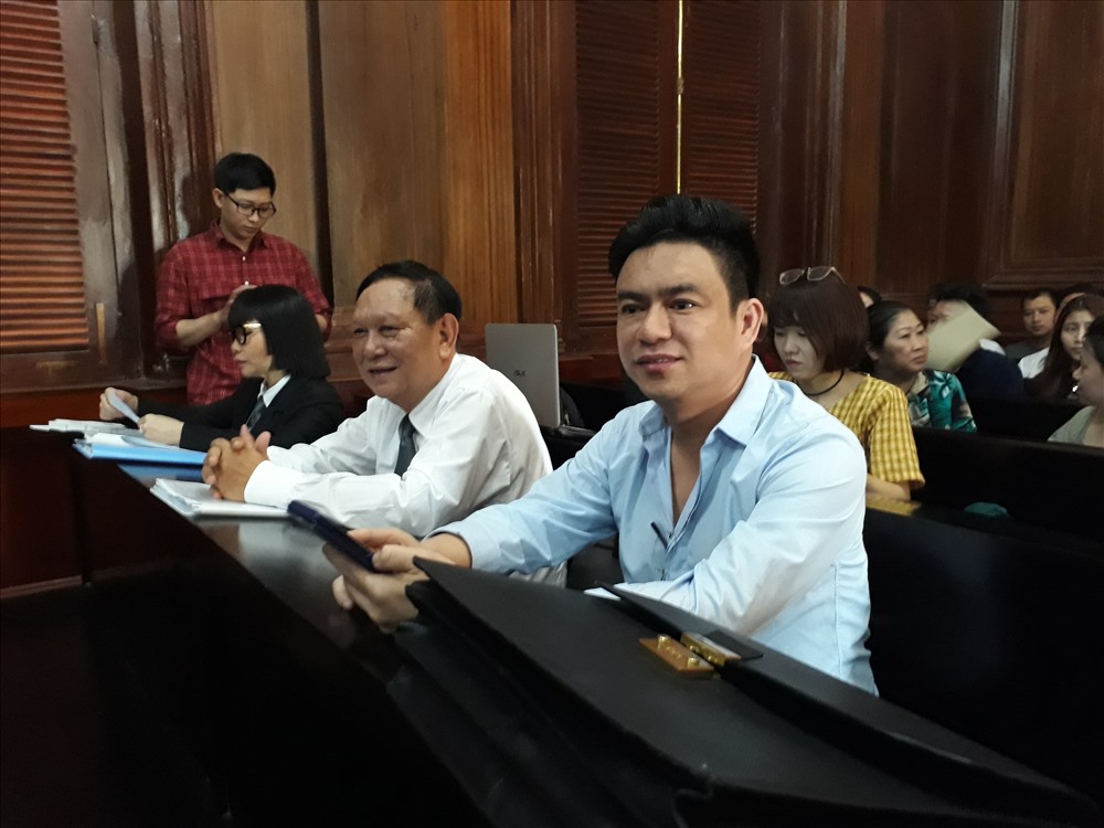 Bác sĩ Chiêm Quốc Thái tại tòa. Ảnh: MP.