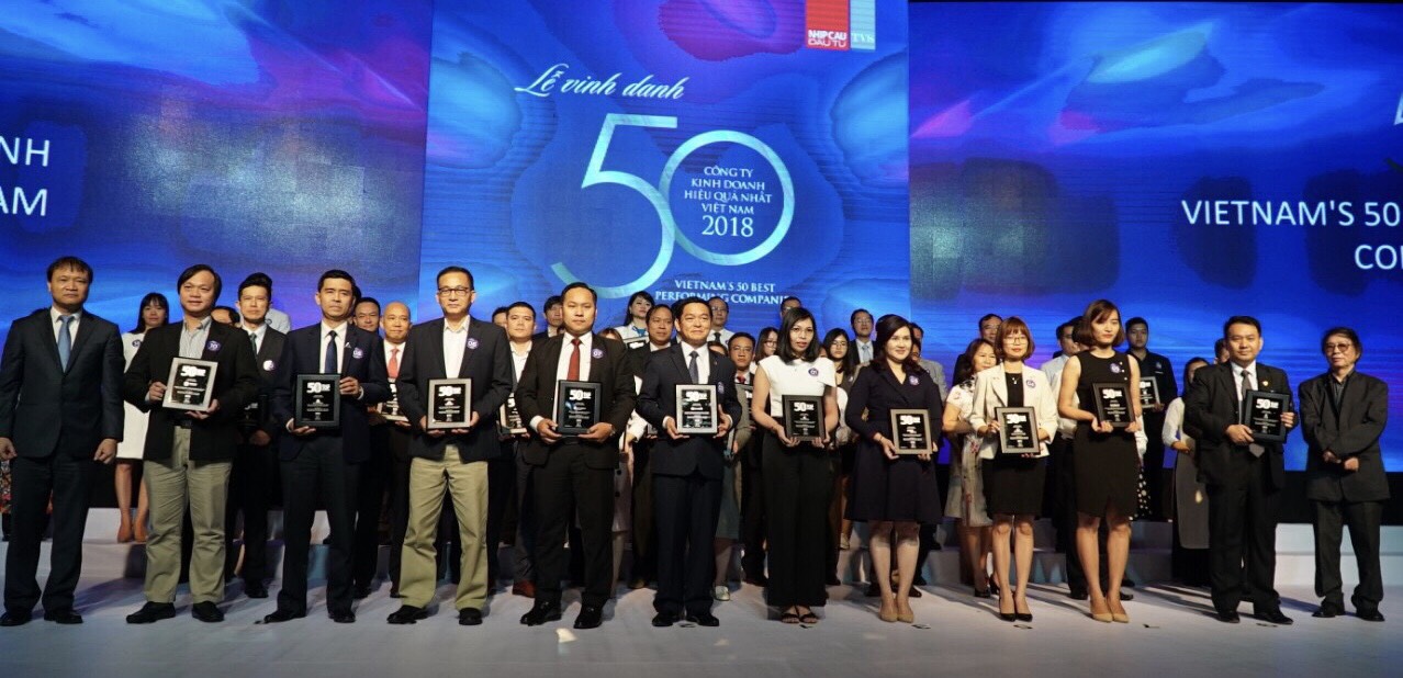 Lễ công bố Bảng xếp hạng “50 Công ty Kinh doanh Hiệu quả nhất Việt Nam” năm 2018.