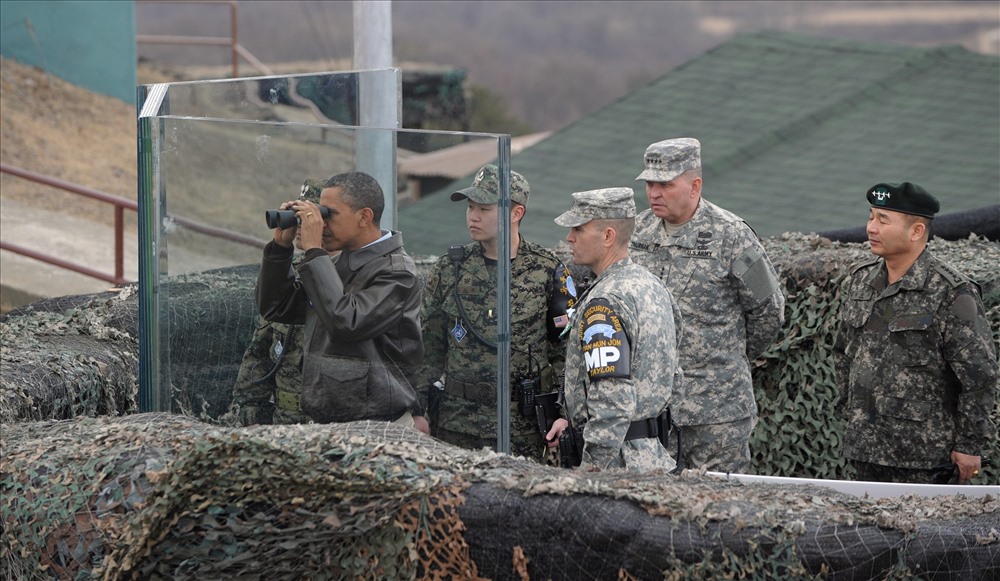 Các tổng thống Mỹ từng thăm DMZ. Ảnh: CNN.