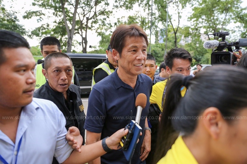 Việc bổ nhiệm HLV Akira Nishino cho thấy tham vọng của đội tuyển Thái Lan sau những thất bại liên tiếp thời gian qua. Ảnh; Siam Sport