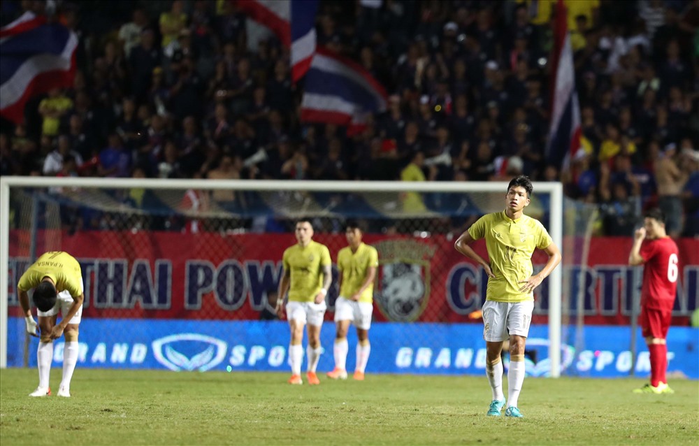 Bóng đá Thái Lan đánh mất vị thế và hình ảnh của mình mỗi khi đối đầu với bóng đá Việt Nam thời gian gần đây. Ảnh: Đ.Đ