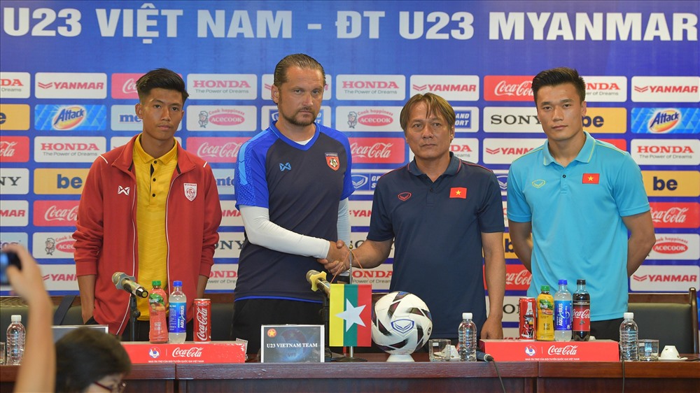 U23 Việt Nam chạm trán U23 Myanmar được xem là bước chuẩn bị cho SEA Games 2019 vào cuối năm. Ảnh: Sơn Tùng