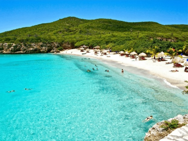 Bải biển Playa Knip nổi tiếng nhất của đảo Curacao. Ảnh: ST