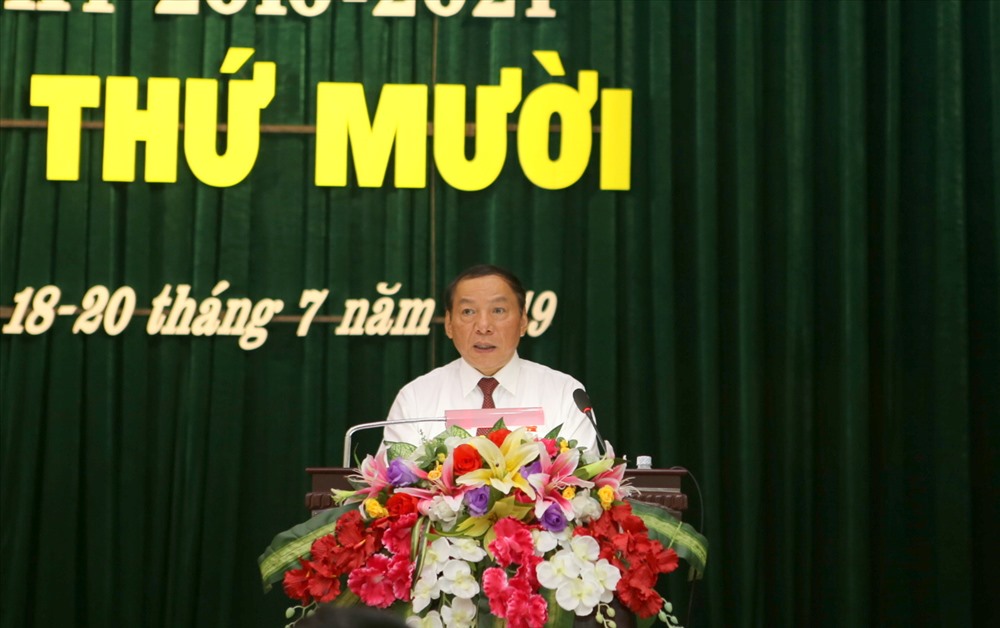 Ông Nguyễn Văn Hùng - UVTW Đảng, Bí thư Tỉnh ủy, Chủ tịch HĐND tỉnh phát biểu khai mạc kỳ họp. Ảnh: Hưng Thơ.