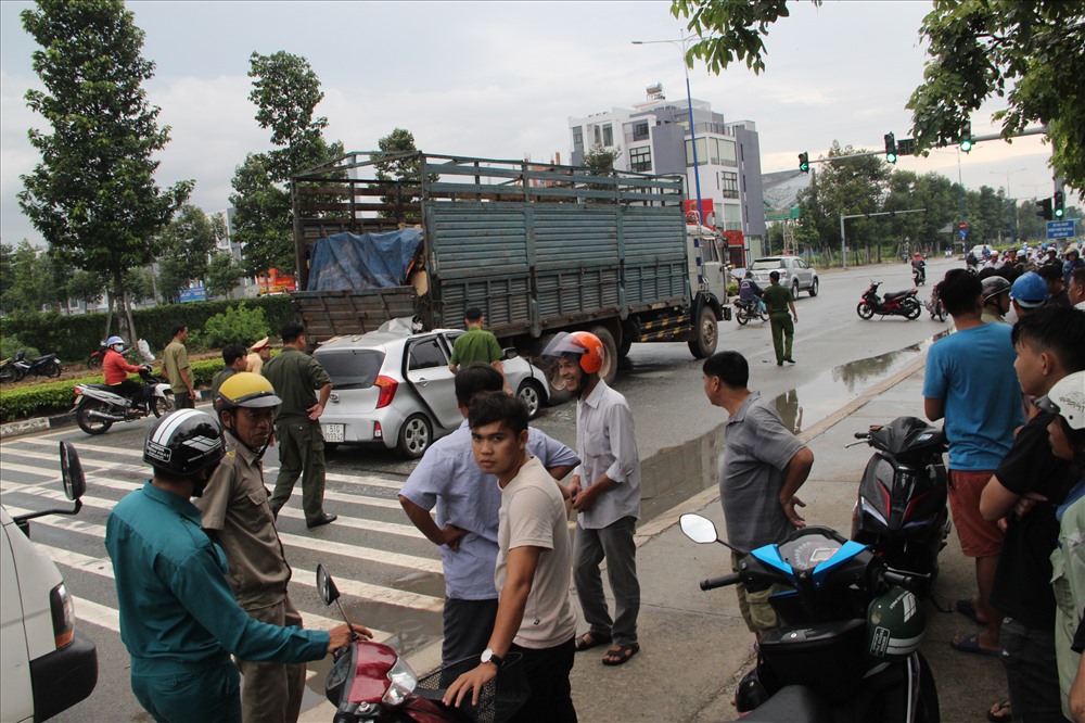 Vị trí vụ tai nạn xảy ra ở ngã tư giao nhau giữa đường Võ Nguyên Giáp và đường Lê Lợi.