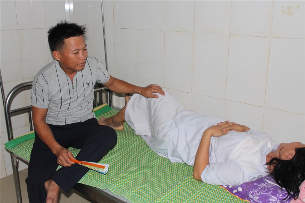 Sản phụ Nguyễn Thị Tình vẫn đang được điều trị phục hồi sức khỏe sau sự việc đau lòng. Ảnh: A.Đ.