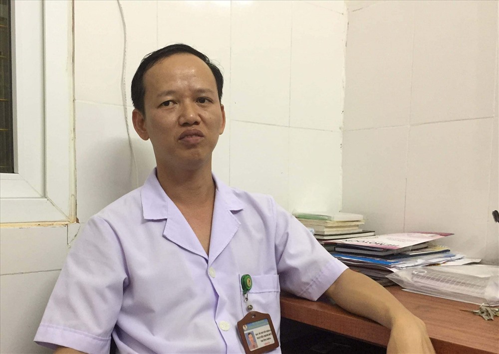 Bác sĩ Phạm Hồng Cường, Phó giám đốc Bệnh viện Đa khoa huyện Đức Thọ. Ảnh: A.Đ