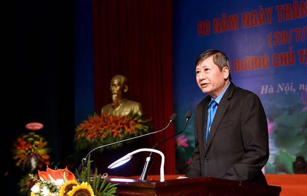 Đồng chí Trần Thanh Hải, Phó Chủ tịch thường trực Tổng Liên đoàn Lao động Việt Nam đã nhiệt liệt chúc mừng, biểu dương và ghi nhận những đóng góp xuất sắc của các cấp công đoàn thủ đô. Ảnh: H.A