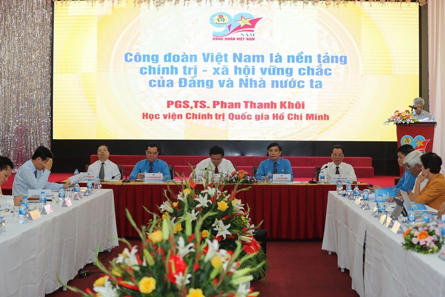 Hội thảo khoa học cấp quốc gia “Công đoàn Việt Nam - 90 năm xây dựng và phát triển”.Ảnh: SƠN TÙNG