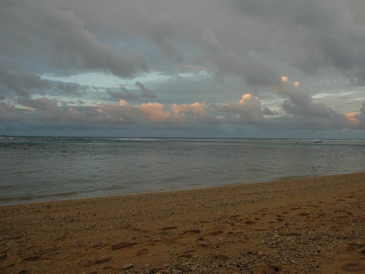 Khối bất động sản khổng lồ của Mark trải dài hơn 300 hecta trên một bãi biển của Hawaii.