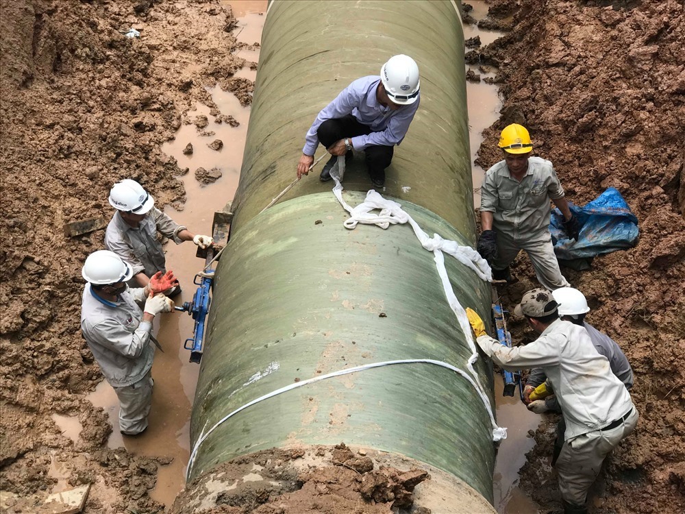 Đường ống sông Đà được khắc phục sau sự cố vỡ 7.2019.  Ảnh: GC