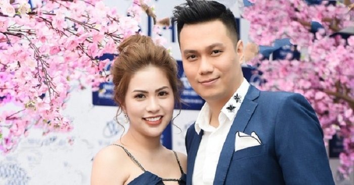 Việt Anh và vợ cũ. Ảnh: ST