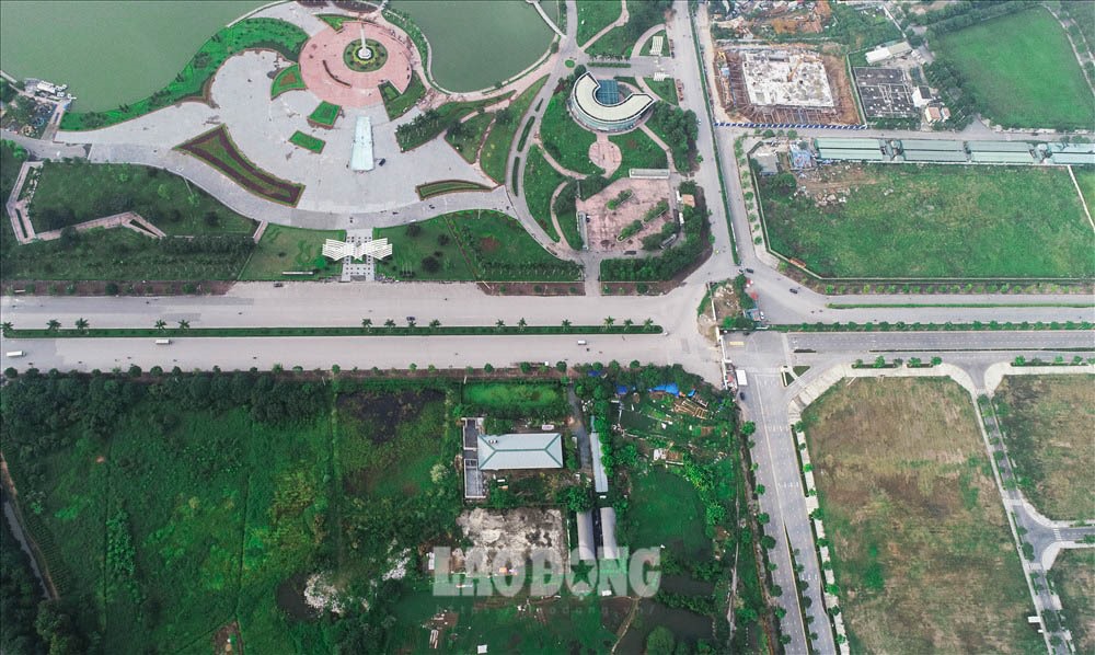 Cụ thể, dự án đường trục nối từ Phạm Văn Đồng (Bắc Từ Liêm, Hà Nội) với khu đô thị Tây Hồ Tây và đường Võ Chí Công (Xuân La, Tây Hồ) dài gần 2km.