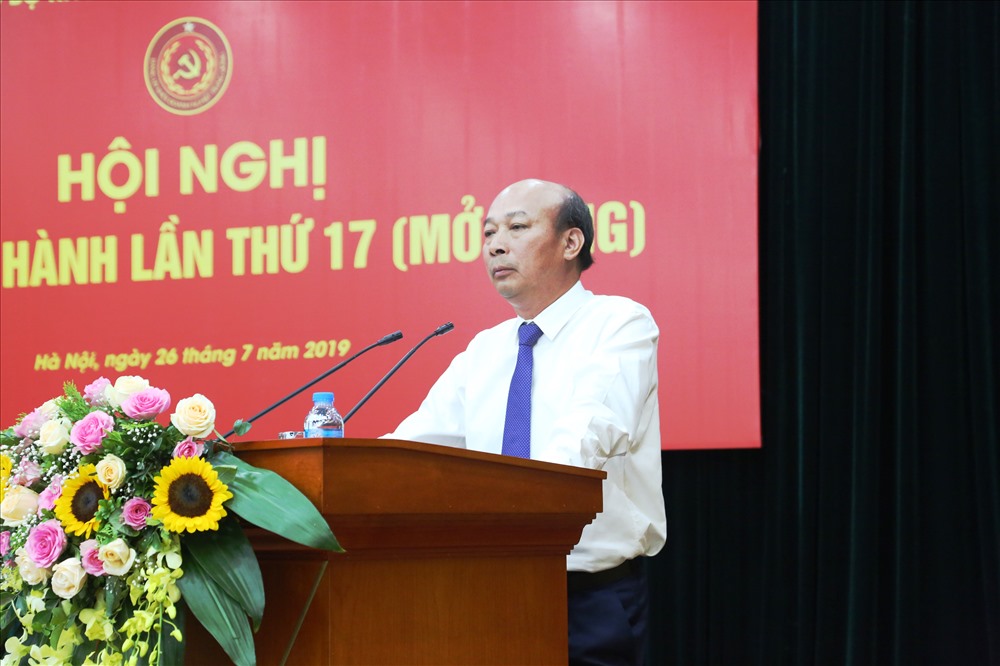 Ông Lê MInh Chuẩn - Chủ tịch Hội đồng thành viên TKV phát biểu tại Hội nghị. Ảnh BKTTW