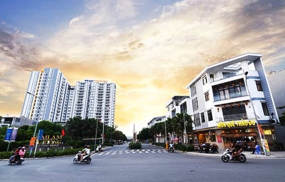Căn hộ tại khu Him Lam Phú Đông đã tăng giá gấp đôi so với giá ban đầu của chủ đầu tư Ảnh: Sơn Nhung