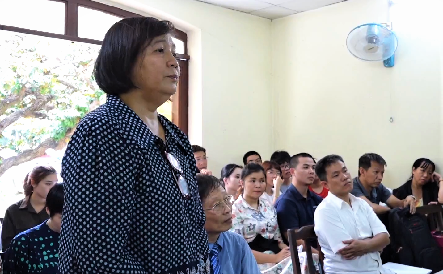 Sau 12 năm bị khởi kiện, lần đầu tiên bà Phan Thị Mỹ Hạnh  xuất hiện tại phiên tòa phúc thẩm. Ảnh: AT