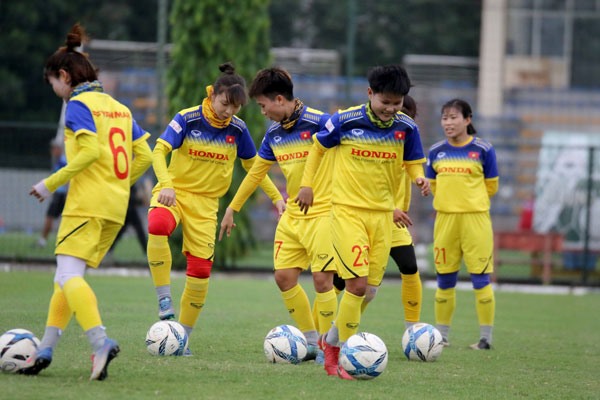 Cầu thủ nữ Việt Nam hướng đến giải vô địch nữ ĐNA 2019. Ảnh: VFF