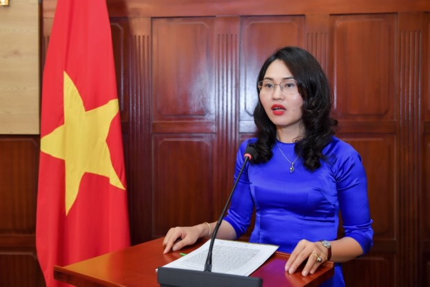 Bà Lê Thị Thúy Sen phát biểu tại buổi lễ. Ảnh SBV