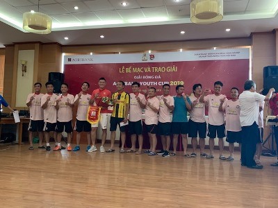Đội bóng của Agribank Chi nhánh Hà Nội II đạt giải Ba Agribank Youth cup 2019