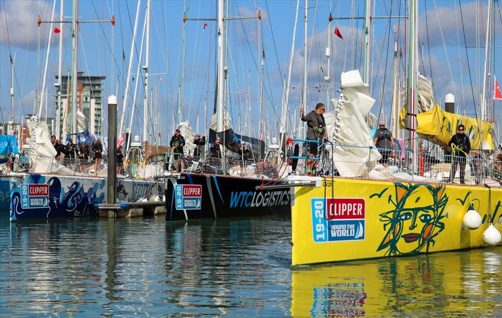 Lần đầu tiên, Quảng Ninh có thuyền tham gia cùng các đội thuyền đua lừng danh thế giới. Ảnh: Clipper Round the World Yacht Race