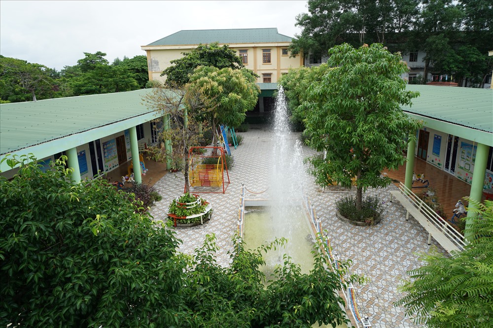 Cơ sở giáo dục mầm non Tuổi Thơ tại thị trấn Thanh Chương được Công ty Minh Sang xây dựng năm 2017 theo lời mời kêu gọi đầu tư của huyện Thanh Chương.