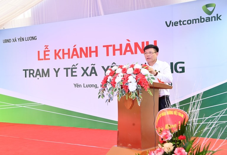Phó Tổng Giám đốc Vietcombank Đào Minh Tuấn phát biểu tại buổi lễ. Ảnh: VCB