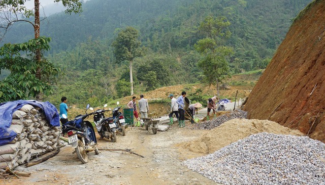 Khu tái định cư cho người dân đang được xây dựng tại huyện Bảo Yên, tỉnh Lào Cai.