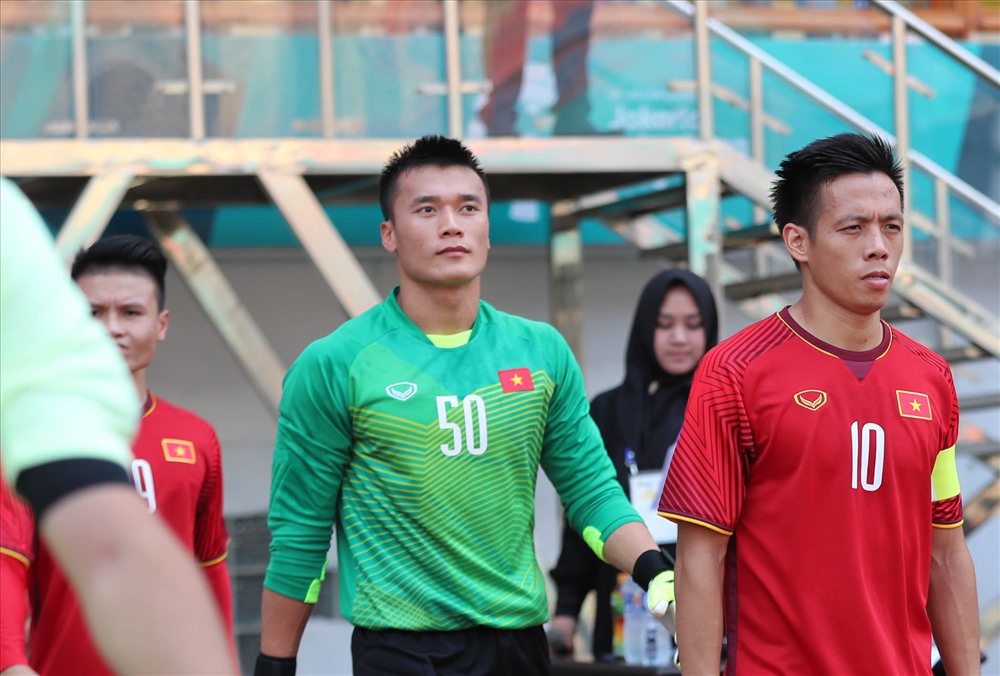 Văn Quyết là một trong những cầu thủ vĩ đại nhất lịch sử bóng đá Việt Nam. Ảnh: Hữu Phạm