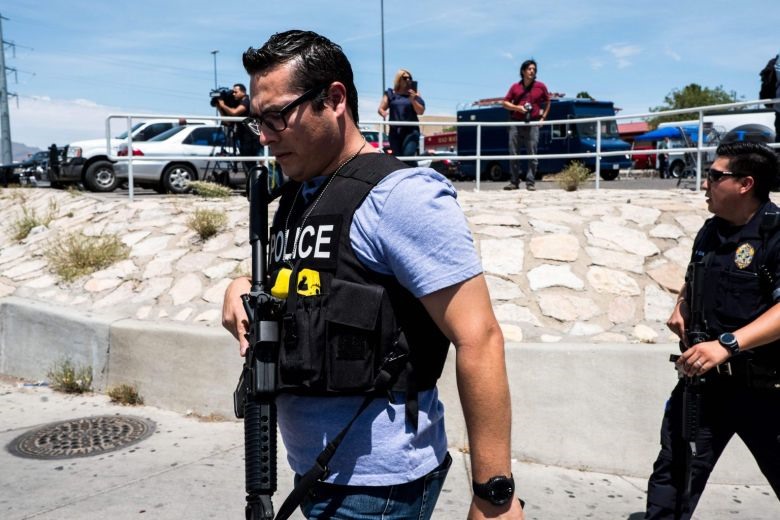 Thống đốc bang Texas xác nhận 20 người đã bị sát hại trong vụ xả súng. Ảnh: AFP.